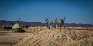 A Series of Wells in the Deseert